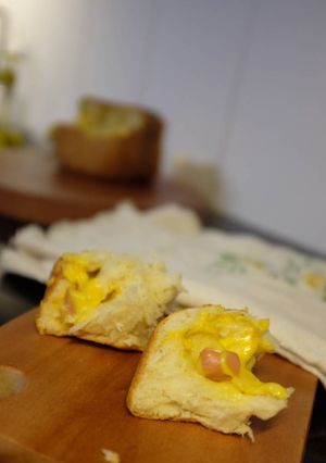 Hình của món Bánh Mì Nhân Mặn - Công Thức Không Nhồi Bột.