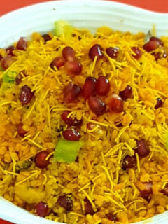 મસાલા સેવ ખમણી (masala sev khamani recipe in gujarati language) રેસીપી મુખ્ય ફોટો