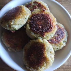 A picture of Daliya cutlet.