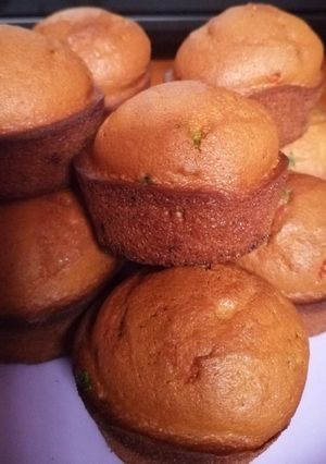 A picture of Home made cup cakes.