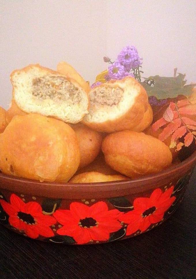 Пиріжки з м'ясом