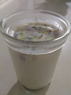 મસાલા દૂધ (Masala Dudh Recipe In Gujarati) રેસીપી મુખ્ય ફોટો