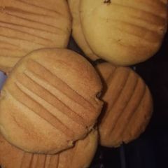 A picture of Custard cookies.