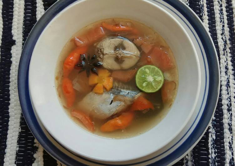 Cara Gampang Menyiapkan Sop wortel ikan cakalang yang Lezat