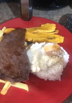 Una foto de Bisteck a lo pobre