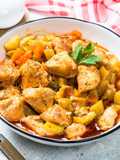 Guiso de verduras con pollo y patata/boniato