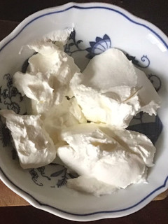 A picture of California Farm Fresh Cream Cheese.