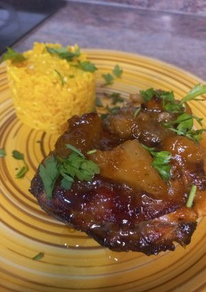Una foto de Pollo a la piña 🍍