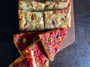 Una foto di impasto focaccia