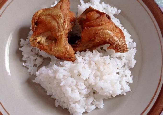 Ayam Kampung Goreng ala Rumah Makan Nasi Ayam di Pontianak