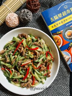 小黃瓜炒肉絲 的食譜成品照片