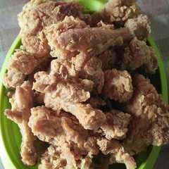 รูปของ Fried chicken crispy rumahan