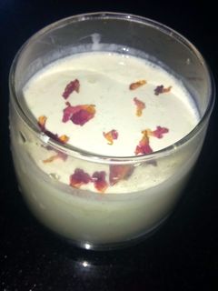 लस्सी (lassi recipe in Hindi) रेसिपी मुख्य फोटो