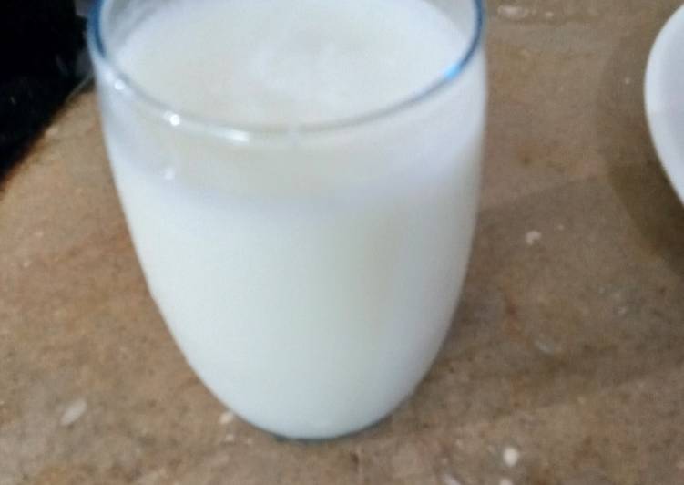 How to Make Quick Lassi