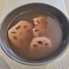 A picture of Lotus Root Soup.