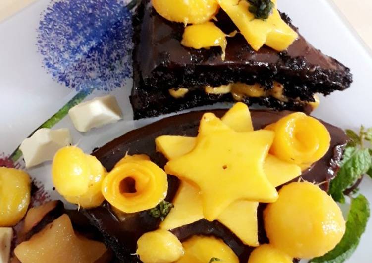 Easiest Way to Prepare Speedy Mango & Chocolate cake