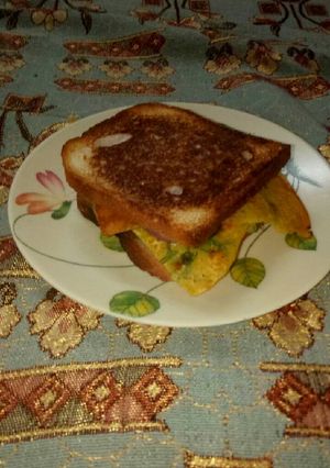 A picture of Cheela sandwich.