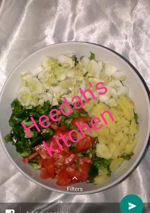 A picture of Lettuce salad.