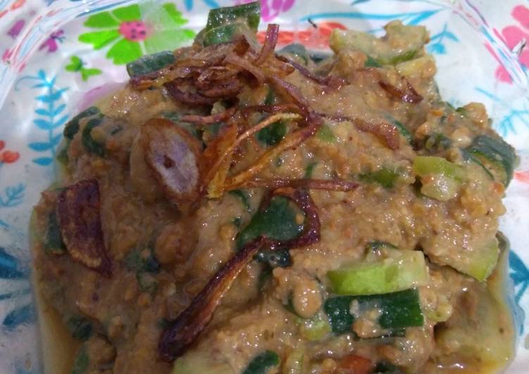 Karedok kacang panjang & timun instan