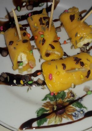 A picture of Mango cheese roll.