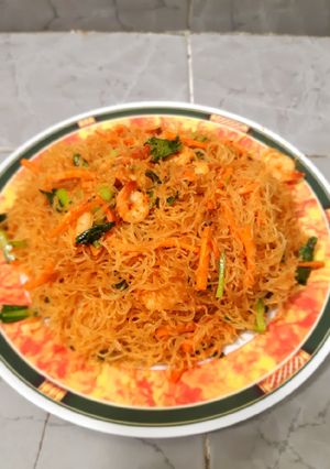 Foto resep Bihun goreng udang pedas