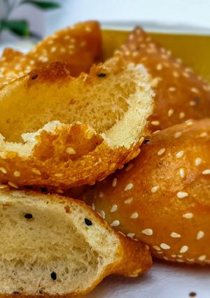 Une photo de Beignets salés..mokaskas yéménite 😋