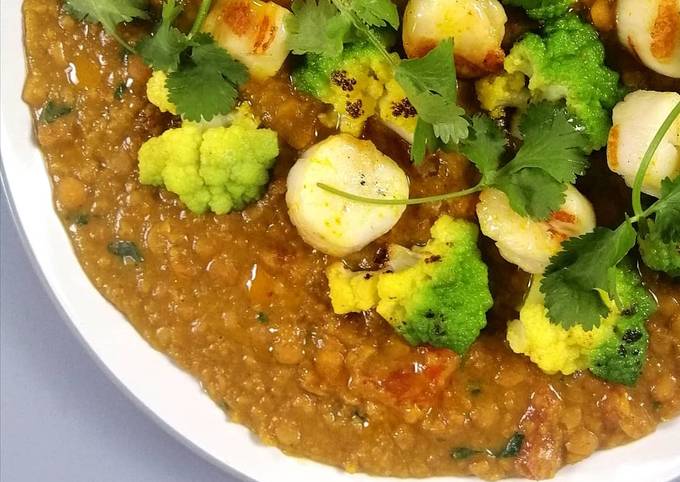 Grilled scallops /split peas dhal/ romanesco cauliflower