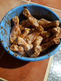Una foto de Piernas de pollo Pal'superbowll