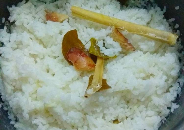 Nasi Uduk Rice Cooker