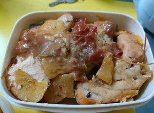 Hình của món Cá kho dứa.