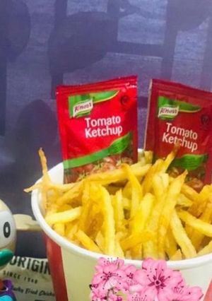 A picture of Popeye s’fries.