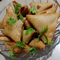 Chicken samosa A picture of Chicken samosa.