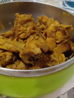 A picture of Chicken Curry.