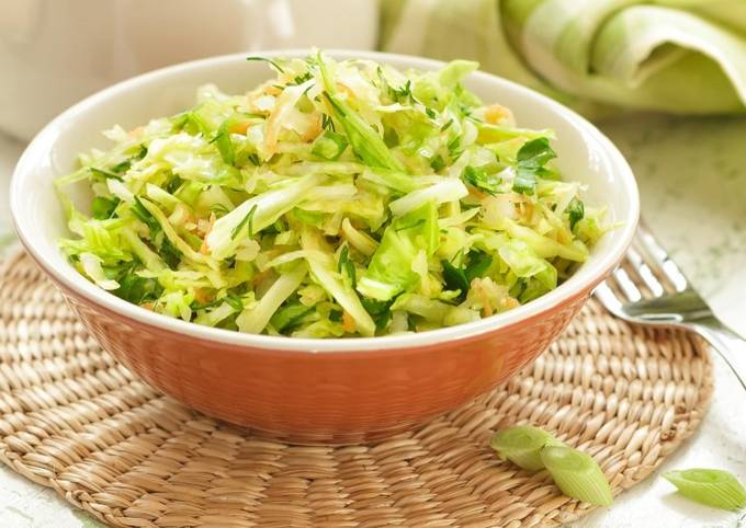 Салат из капусты и огурцов свежих пошаговый рецепт с