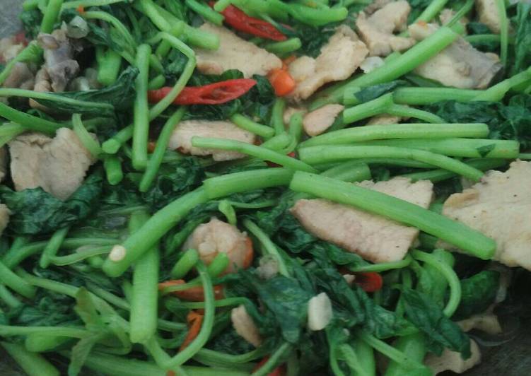 Tumis Bayam w/ Fillet Ayam