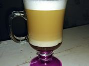Una foto de sirope caramelo
