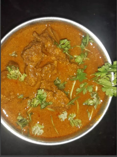 செட்டிநாடு மட்டன் கிரேவி(Chettinadu mutton gravy recipe in tamil) செய்முறை முக்கிய புகைப்படம்