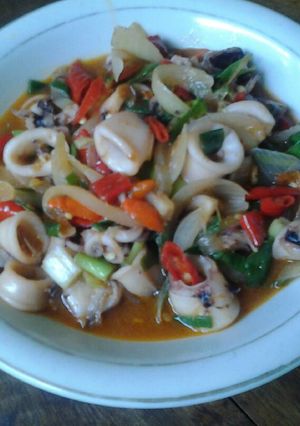 Foto resep Tumis Cumi Pedas
