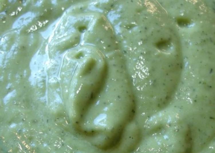 Steps to Make Speedy Avocado Ranch