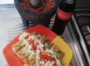 Una foto de Flautas de frijoles peruanos con queso crema