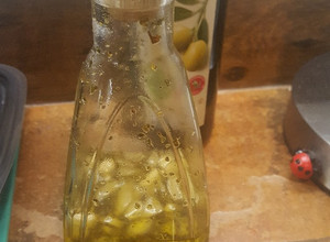 Una foto de Aceite para tostadas de ajo