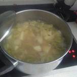 Easy leek 'n' potato soup