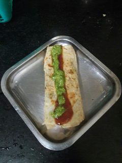 રો બનાના ફ્રેન્કી જૈન રેસીપી મુખ્ય ફોટો