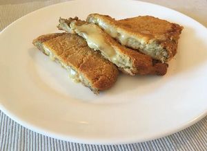Una foto de Alberginies amb formatge havarti 🍆🧀