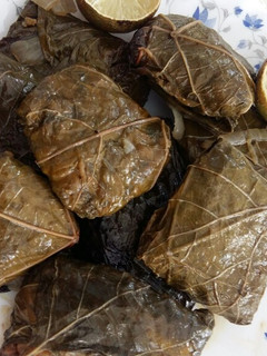 عکسی از دستور دلمه برگ مو