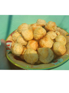 Una foto de Scones de queso rellenos