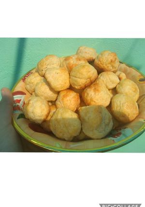 Una foto de Scones de queso rellenos