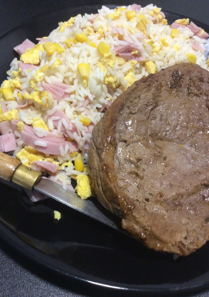 Una foto de Arroz tres delicias y una riqueza