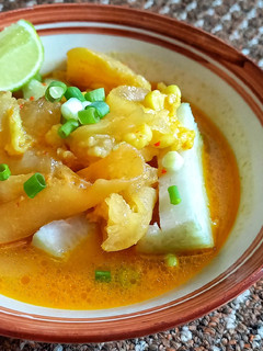 Foto resep Lontong Kikil Surabaya