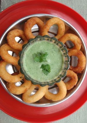 राइस पोटैटो रिंग (rice potato ring recipe in hindi) रेसिपी मुख्य फोटो